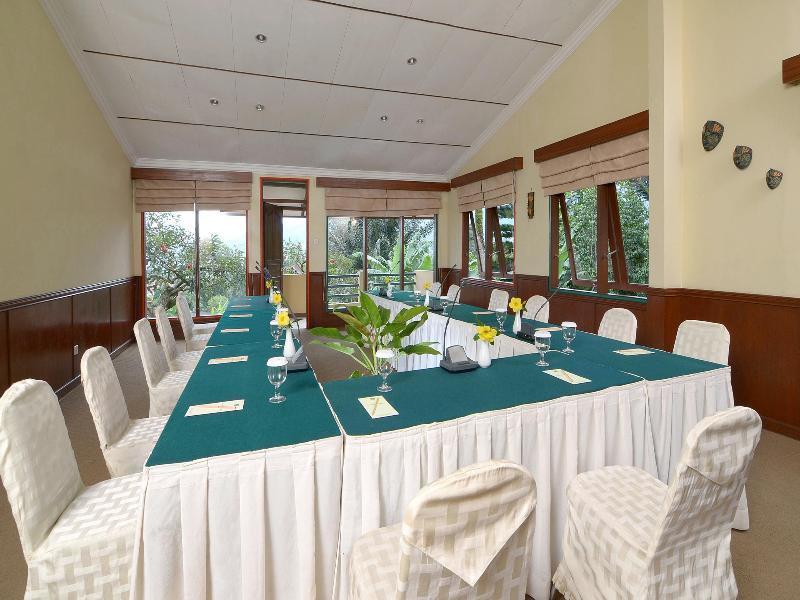 Hotel The Jayakarta Cisarua Puncak Exterior foto